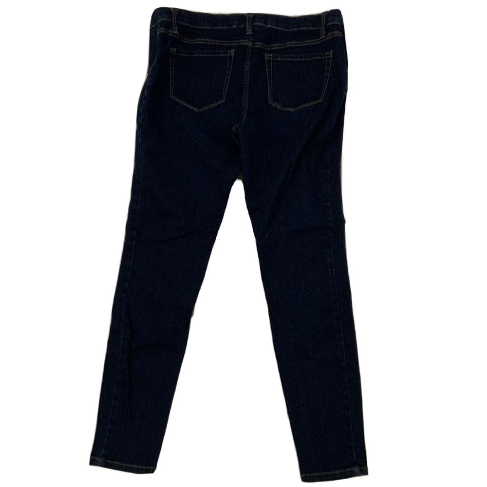 Liz Lange For Target Maternity Jegging Jeans 
Size Medium Stretch Side Panels - Picture 3 of 13